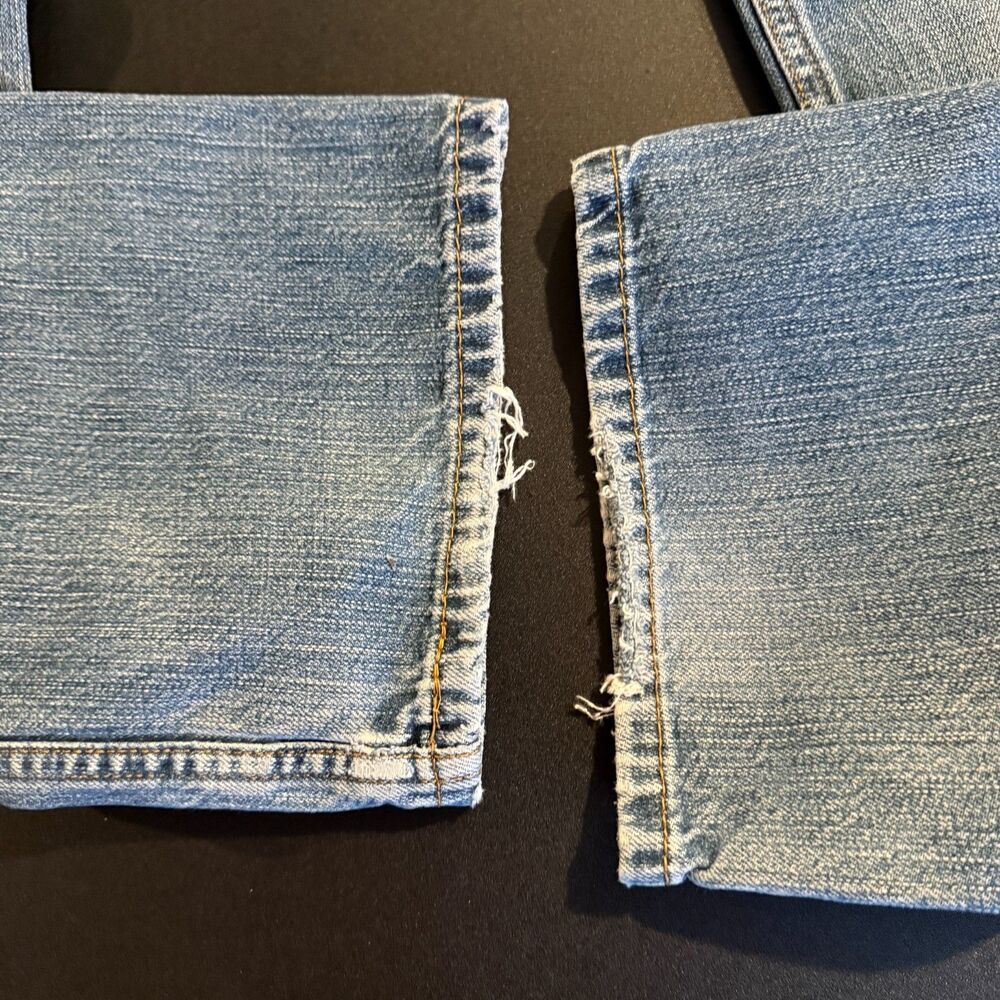 Levi’s 559 Relaxed Straight Jeans | Light Wash Distressed 32x34 - Picture 2 of 11